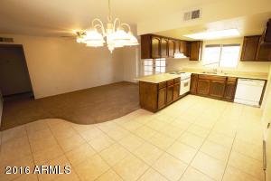 313 S Cholla St, Gilbert, AZ 85233 photo 4