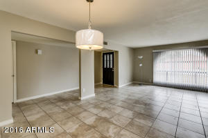 302 E Paradise Ln, Phoenix, AZ 85022 photo 11