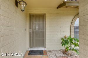 302 E Paradise Ln, Phoenix, AZ 85022 photo 3