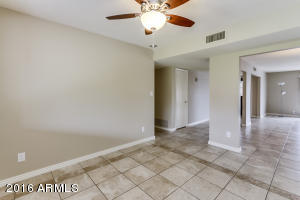 302 E Paradise Ln, Phoenix, AZ 85022 photo 14