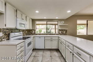 302 E Paradise Ln, Phoenix, AZ 85022 photo 17