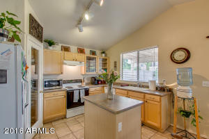 2071 E Pinto Dr, Gilbert, AZ 85296 photo 14