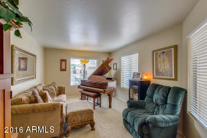 2071 E Pinto Dr, Gilbert, AZ 85296 photo 4