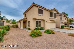 2071 E Pinto Dr, Gilbert, AZ 85296 photo 3