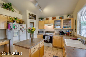 2071 E Pinto Dr, Gilbert, AZ 85296 photo 16