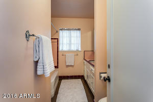 925 W Why Worry Ln, Phoenix, AZ 85021 photo 24