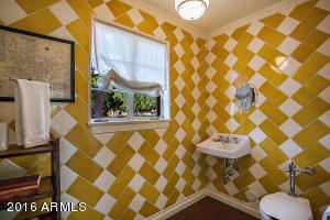 925 W Why Worry Ln, Phoenix, AZ 85021 photo 14