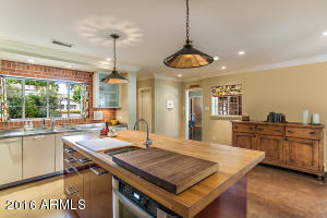 925 W Why Worry Ln, Phoenix, AZ 85021 photo 12