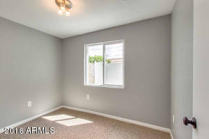 1104 E Oak St, Phoenix, AZ 85006 photo 15