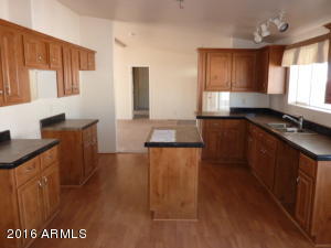 1392 E 22nd Ave, Apache Junction, AZ 85119 photo 2