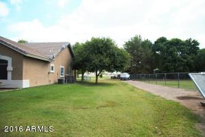2577 E Strawberry Dr, Gilbert, AZ 85298 photo 8