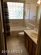 3135 E Shangri La Rd, Phoenix, AZ 85028 photo 23