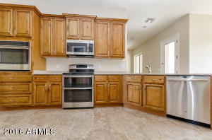 9601 S 156th Pl, Gilbert, AZ 85234 photo 4