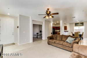 902 E Dee St, Avondale, AZ 85323 photo 6
