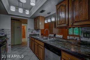 716 E Diamond Dr, Tempe, AZ 85283 photo 5