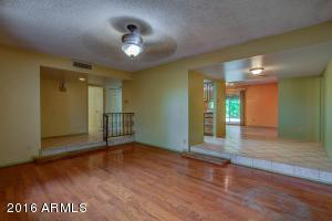 716 E Diamond Dr, Tempe, AZ 85283 photo 4