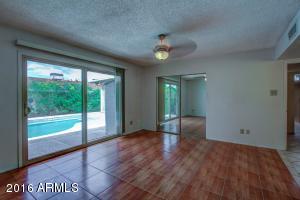 716 E Diamond Dr, Tempe, AZ 85283 photo 9