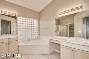 2316 E Silverwood Dr, Phoenix, AZ 85048 photo 20