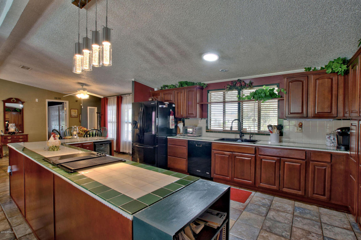 2573 W Cody St, Apache Junction, AZ 85120 photo 16