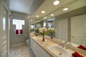 3192 E Stella Ln, Phoenix, AZ 85016 photo 12
