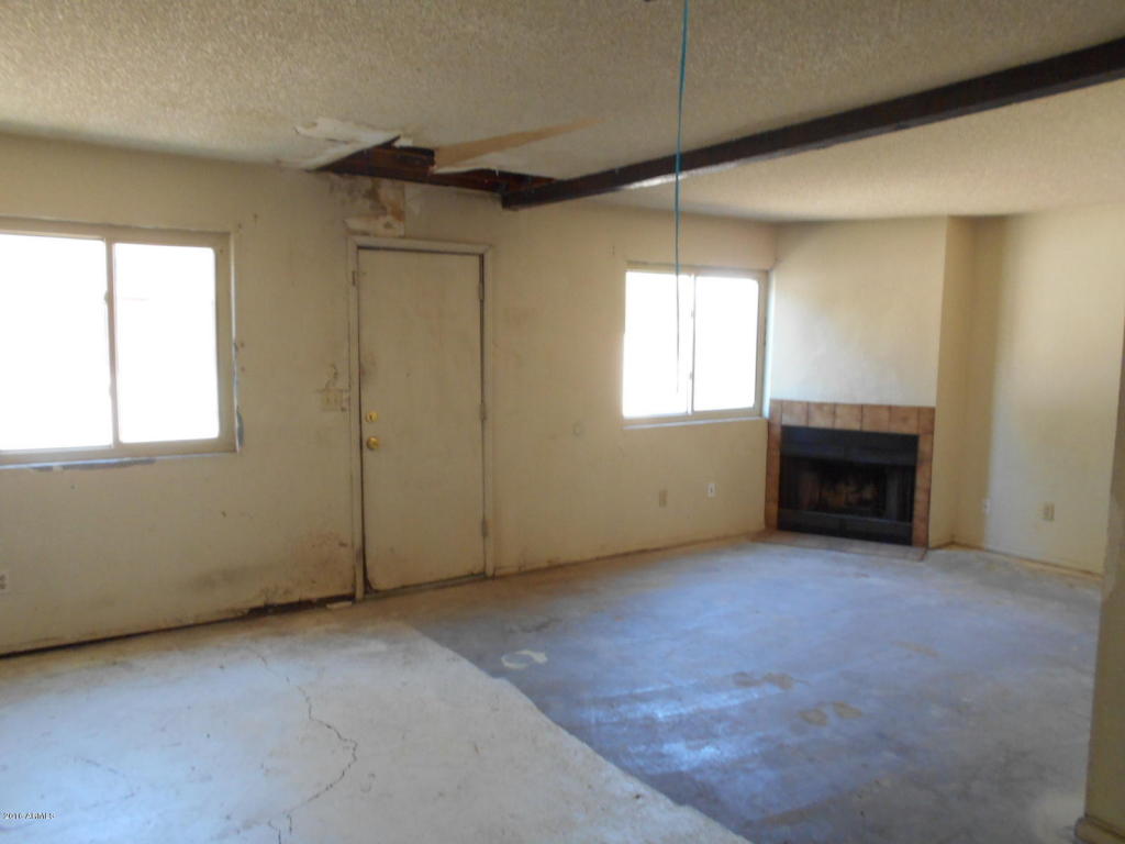 444 E Pecan Rd, Phoenix, AZ 85040 photo 8