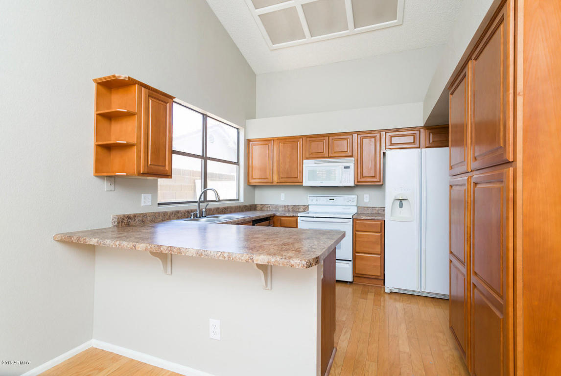 3837 E Tano St, Phoenix, AZ 85044 photo 4