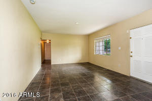 315 E Oregon Ave, Phoenix, AZ 85012 photo 2