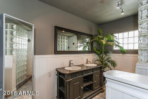 315 E Oregon Ave, Phoenix, AZ 85012 photo 13