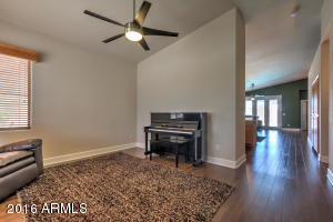 10604 E Flossmoor Ave, Mesa, AZ 85208 photo 3