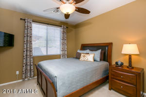 4352 E Selena Dr, Phoenix, AZ 85050 photo 15
