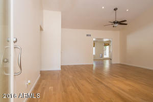 4528 E Lupine Ave, Phoenix, AZ 85028 photo 2