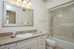 4528 E Lupine Ave, Phoenix, AZ 85028 photo 9