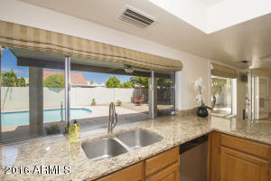 4528 E Lupine Ave, Phoenix, AZ 85028 photo 4