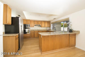 4528 E Lupine Ave, Phoenix, AZ 85028 photo 3