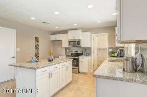 3022 E Sierra St, Phoenix, AZ 85028 photo 5