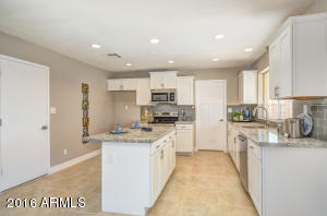 3022 E Sierra St, Phoenix, AZ 85028 photo 7