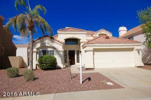 814 W Iris Dr, Gilbert, AZ 85233 photo 1