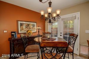 712 E North Ln #2, Phoenix, AZ 85020 photo 9