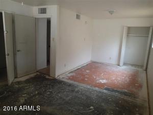 151 W Winston Dr, Phoenix, AZ 85041 photo 9