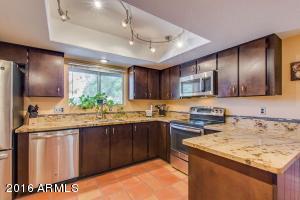 2940 E Sierra St, Phoenix, AZ 85028 photo 18