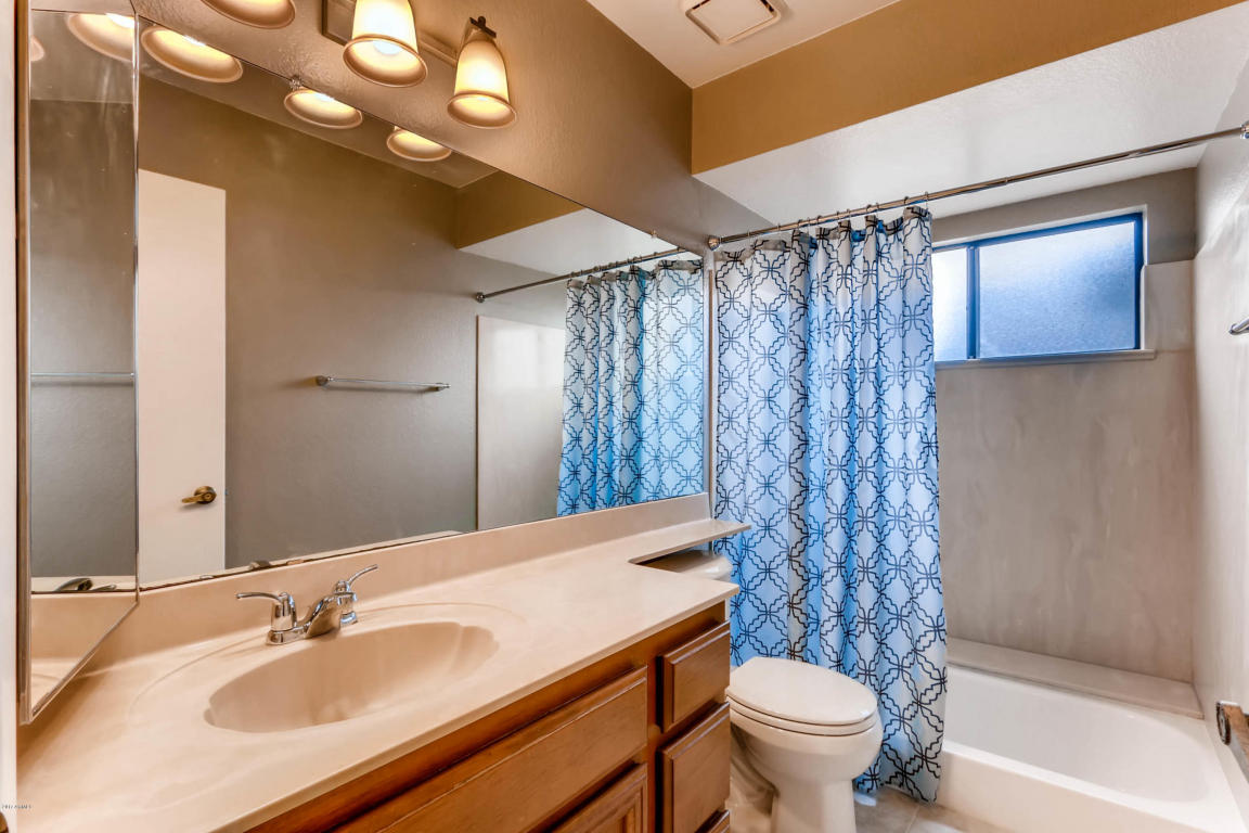 511 W Beverly Ln, Phoenix, AZ 85023 photo 10