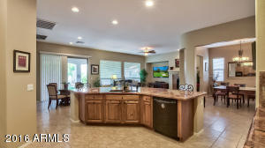 4654 E Sourwood Dr, Gilbert, AZ 85298 photo 15