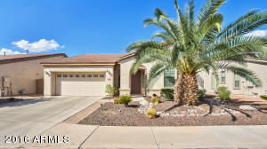4654 E Sourwood Dr, Gilbert, AZ 85298 photo 2