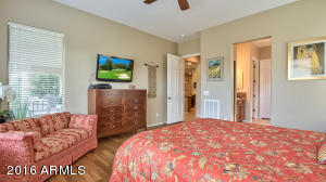 4654 E Sourwood Dr, Gilbert, AZ 85298 photo 25