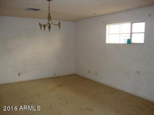 2319 N 40th Dr, Phoenix, AZ 85009 photo 12