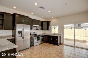 906 W Cinnabar Ave, Phoenix, AZ 85021 photo 3