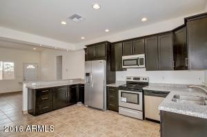 906 W Cinnabar Ave, Phoenix, AZ 85021 photo 2