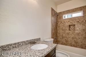 906 W Cinnabar Ave, Phoenix, AZ 85021 photo 17