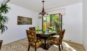957 E Lois Ln, Phoenix, AZ 85020 photo 5