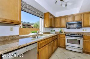 957 E Lois Ln, Phoenix, AZ 85020 photo 7
